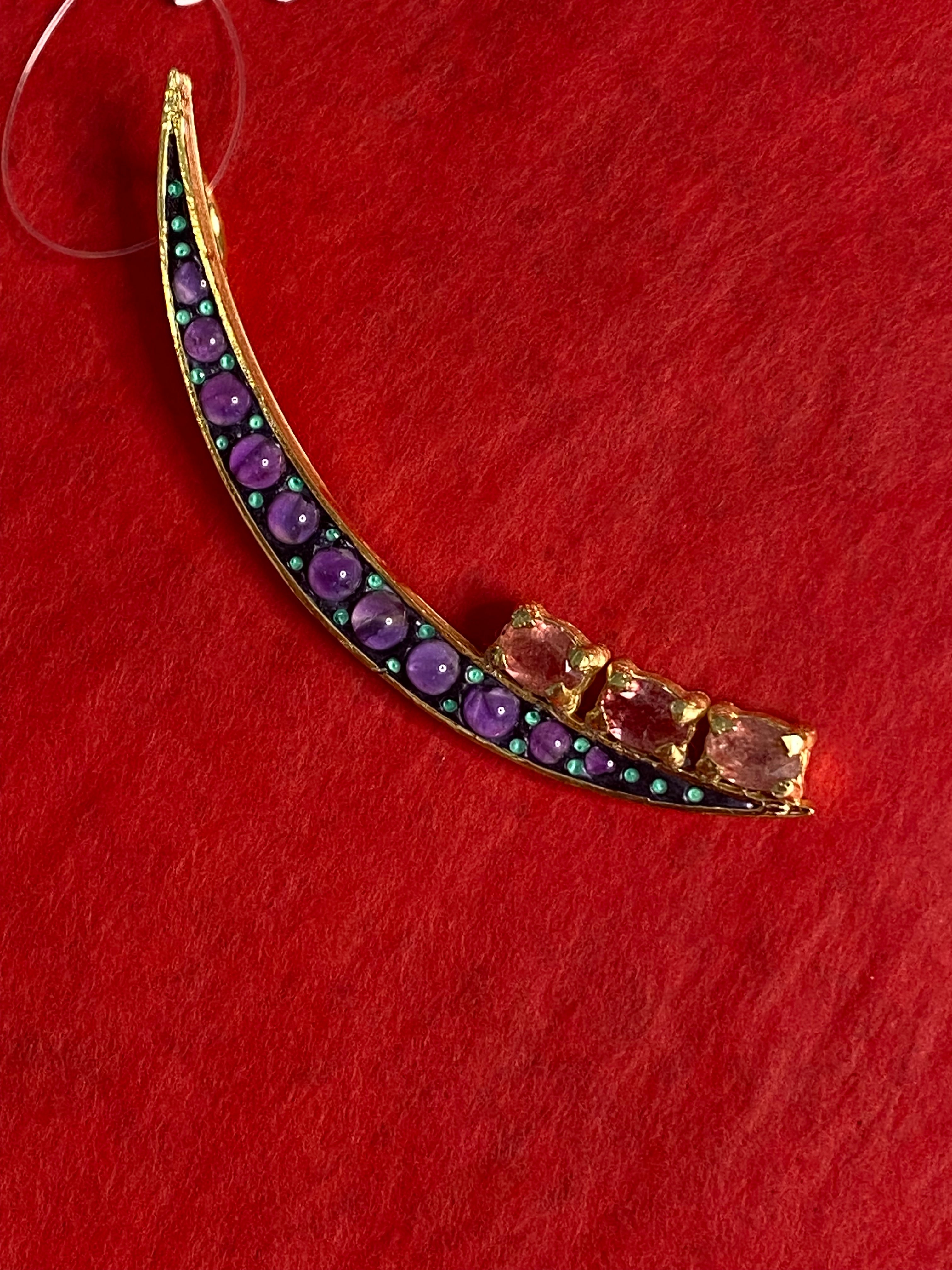 Fengári Necklace